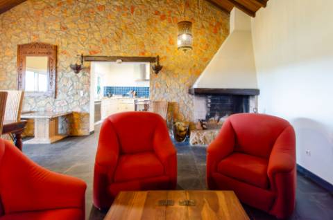 Quinta de 3 Hectares com 3 Moradias a 1h de Lisboa