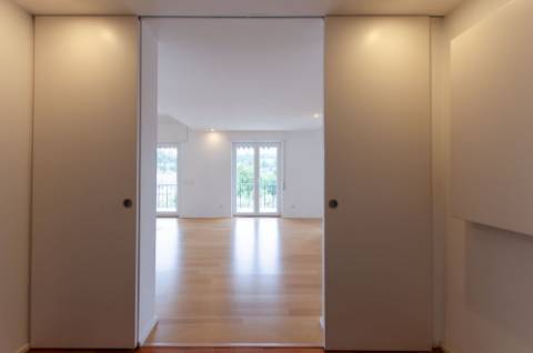 T3 com varanda próximo do centro de Caxias