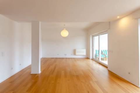 T3 com varanda próximo do centro de Caxias