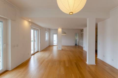 T3 com varanda próximo do centro de Caxias