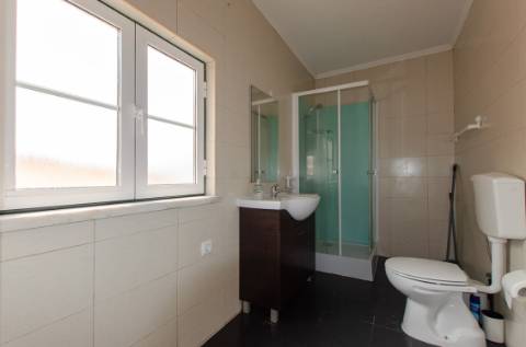 T2 no centro de Porto Salvo