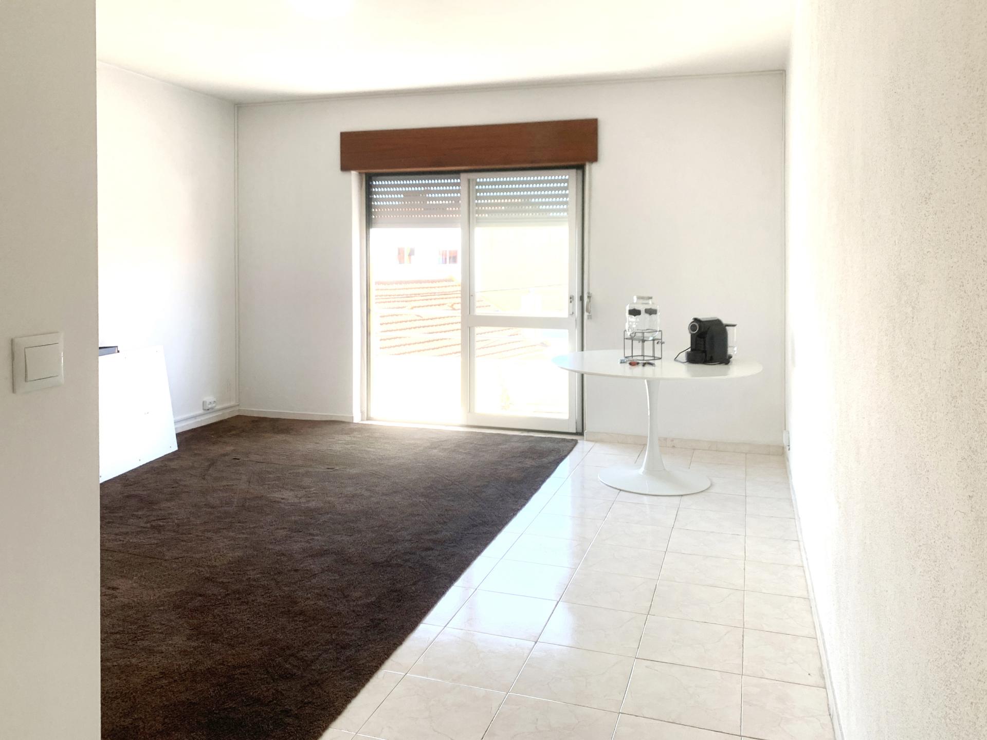 Escritorios/salas na Pontinha