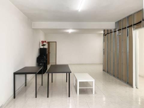 Escritorios/salas na Pontinha