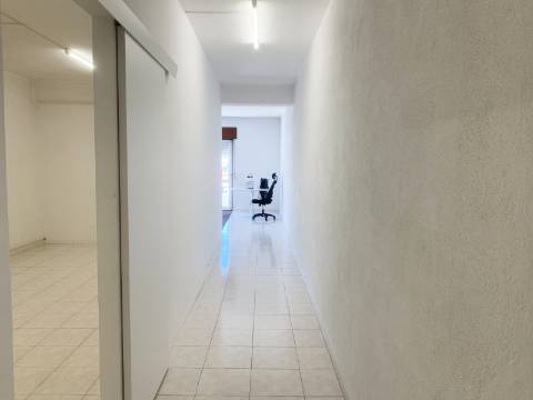 Escritorios/salas na Pontinha