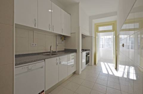 T2 de charme, junto ao Saldanha