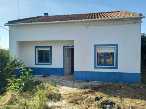 Moradia T3 em Barrosa