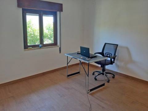 Moradia T3 em Barrosa