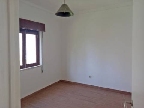 Moradia T3 em Barrosa