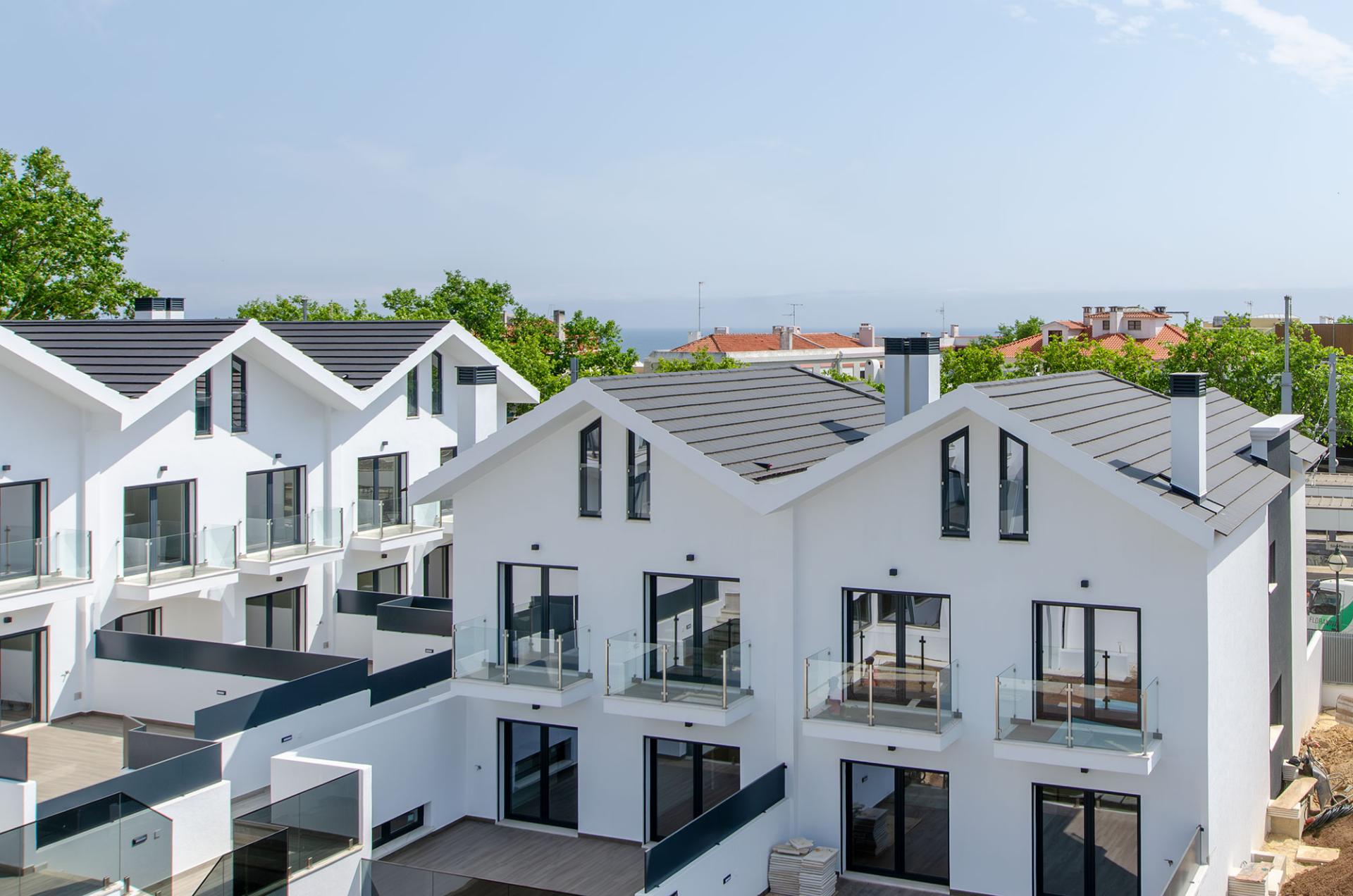 OCEAN PRIME VILLAGE: MORADIAS T4 EM S. PEDRO DO ESTORIL
