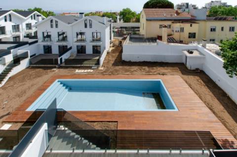 OCEAN PRIME VILLAGE: MORADIAS T4 EM S. PEDRO DO ESTORIL