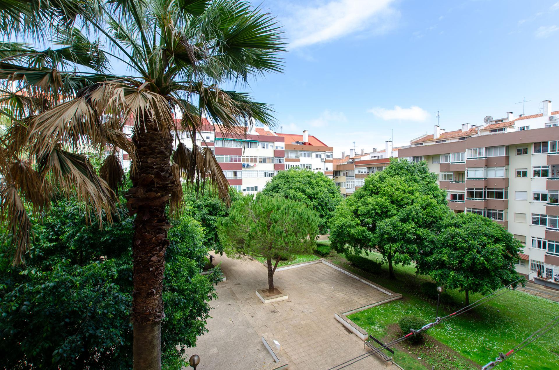 Excelente T2 na Figueirinha, Oeiras