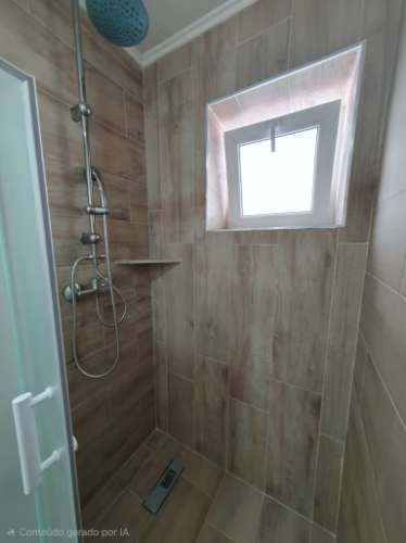 Moradia duplex totalmente reabilitada
