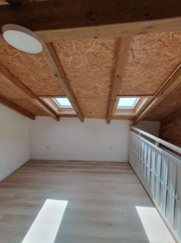 Moradia duplex totalmente reabilitada