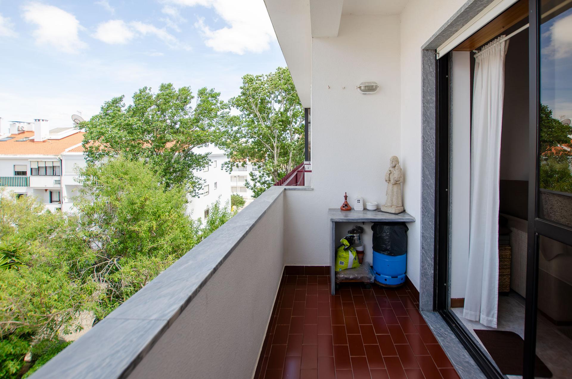 Duplex em S. Pedro do Estoril, com vista de mar