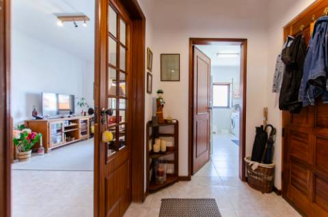 Duplex em S. Pedro do Estoril, com vista de mar