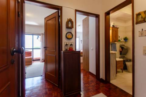 Duplex em S. Pedro do Estoril, com vista de mar