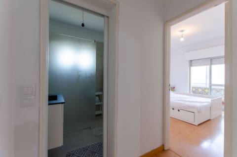 T3 remodelado na Medrosa, Oeiras