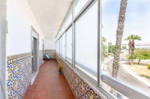 T3 remodelado na Medrosa, Oeiras
