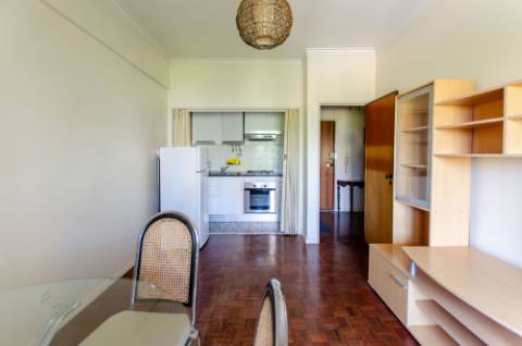 Apartamento T1 na Figueirinha