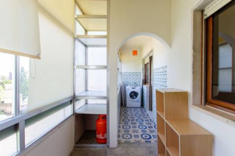 Apartamento T1 na Figueirinha