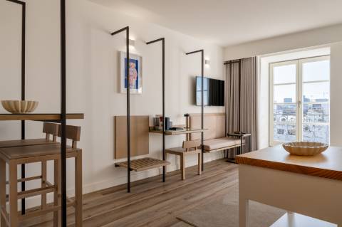 PALÁCIO DE FERVENÇA - OPORTUNIDADE DE INVESTIMENTO NO PORTO