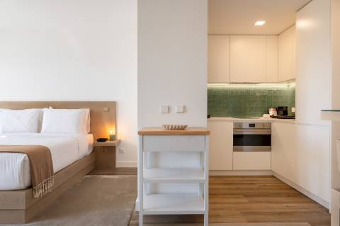 PALÁCIO DE FERVENÇA - OPORTUNIDADE DE INVESTIMENTO NO PORTO