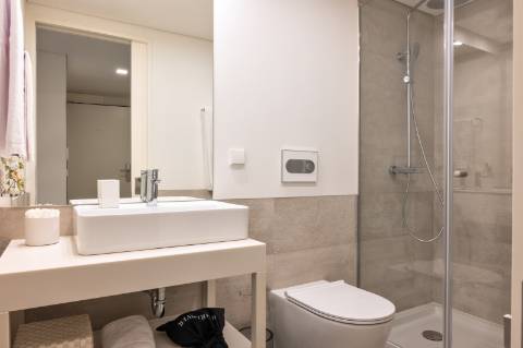 PALÁCIO DE FERVENÇA - OPORTUNIDADE DE INVESTIMENTO NO PORTO