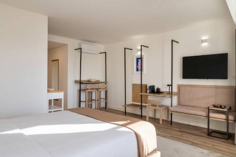 PALÁCIO DE FERVENÇA - OPORTUNIDADE DE INVESTIMENTO NO PORTO