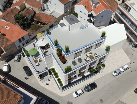 Penthouse T3 a estrear, com Terraço de 120 m2, vista 360º, e 2 Lugares de Garagem, bem no Coração da Lourinhã.
