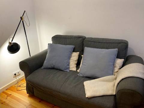 Apartamento T3 renovado no Bairro Alto em Lisboa- INVESTIDORES