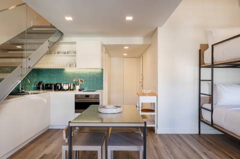 PALÁCIO DE FERVENÇA - OPORTUNIDADE DE INVESTIMENTO NO PORTO