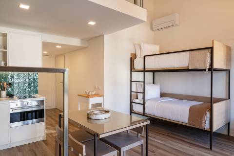 PALÁCIO DE FERVENÇA - OPORTUNIDADE DE INVESTIMENTO NO PORTO