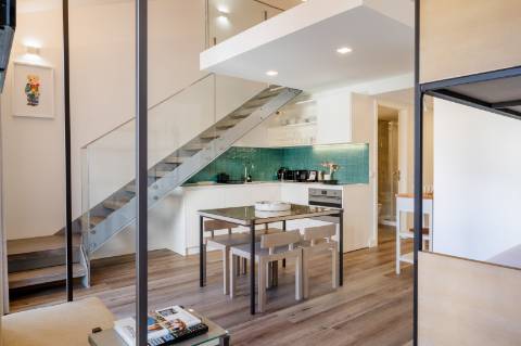 PALÁCIO DE FERVENÇA - OPORTUNIDADE DE INVESTIMENTO NO PORTO