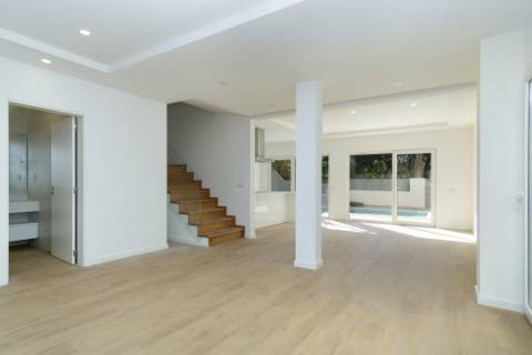 Moradia T4 na zona mais prestigiada da Costa da Caparica