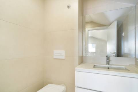 Moradia T4 na zona mais prestigiada da Costa da Caparica