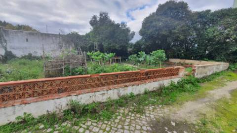 Edifício com imenso potencial no Centro do Montijo