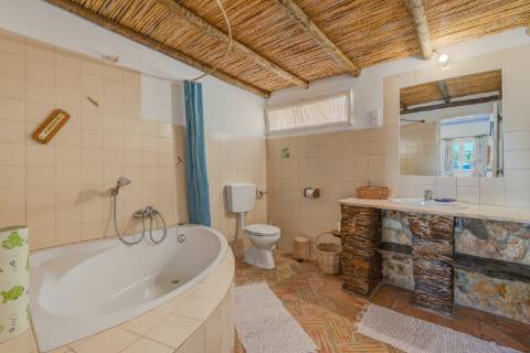 Monte na Barragem de Santa Clara - Odemira