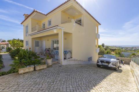 Moradia T4 à venda na Ericeira