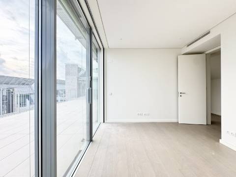 Viva o Tejo em Pleno - Apartamento T2 de Luxo com Terraço no Prata Riverside Village