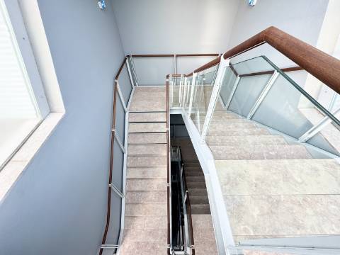 Viva o Tejo em Pleno - Apartamento T2 de Luxo com Terraço no Prata Riverside Village