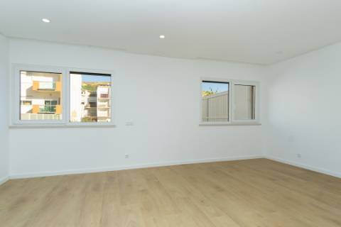 Moradia T4 na zona mais prestigiada da Costa da Caparica