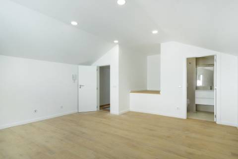 Moradia T4 na zona mais prestigiada da Costa da Caparica