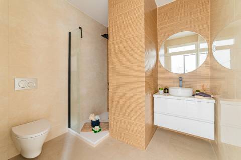 Apartamento Remodelado na Graça com Vista de Rio