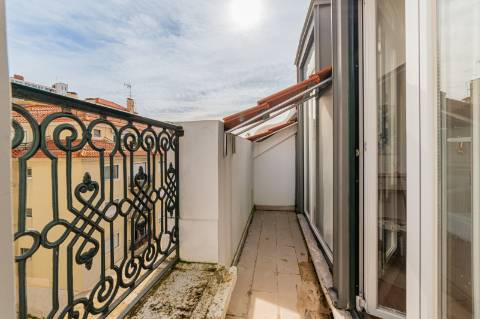 Apartamento Remodelado na Graça com Vista de Rio