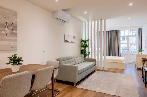 Apartamento T1 (T0+T0) no Marquesa Palace - Porto