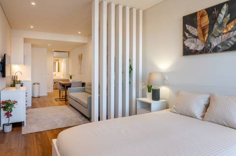 Apartamento T2 (T1+T0) no Marquesa Palace - Porto