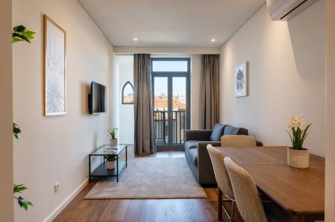 Apartamento T2 (T1+T0) no Marquesa Palace - Porto