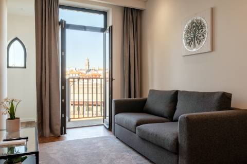 Apartamento T2 (T1+T0) no Marquesa Palace - Porto