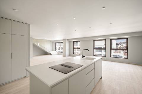 Apartamento Penthouse Duplex na Avenida da Liberdade - Elegância e Sofisticação