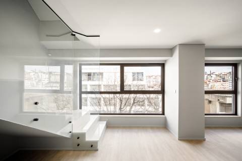 Apartamento Penthouse Duplex na Avenida da Liberdade - Elegância e Sofisticação